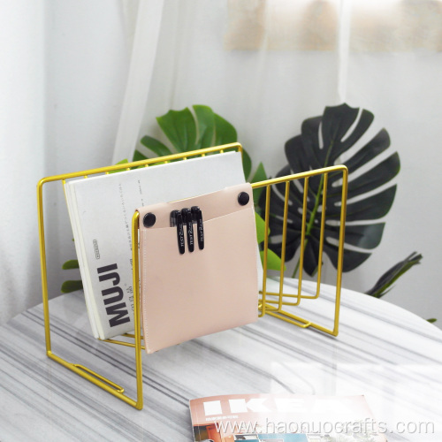 Hot sale iron bookshelf for bookstore